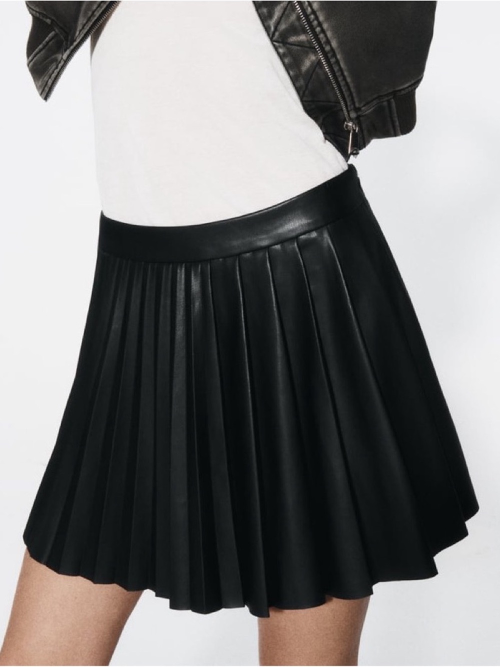 Zara Black Pleated Faux Leather Mini Skirt